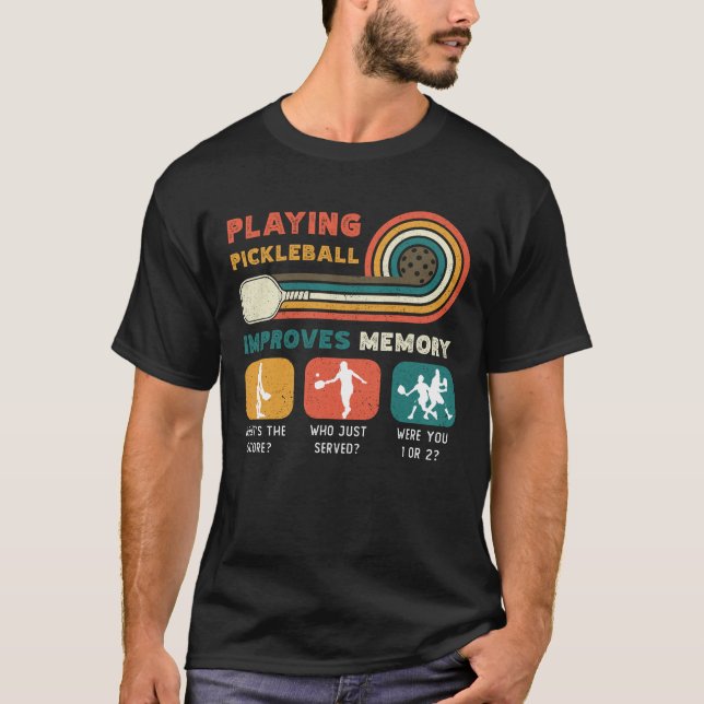 Camiseta Reproduzir o Pickleball melhora o leitor de tinta  (Frente)