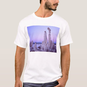 Camiseta Reserva de Mono Lake. Califórnia. EUA. Tufa