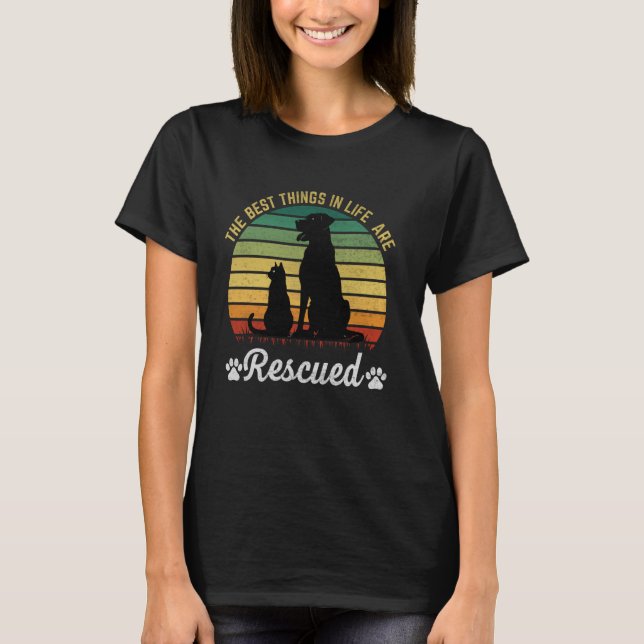 Camiseta Resgate de Animais As Melhores Coisas da Vida São  (Frente)