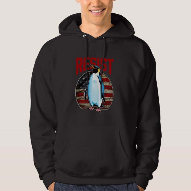 Camiseta RESIST PENGUIN Resistir Pinguim Ativismo  (Frente)