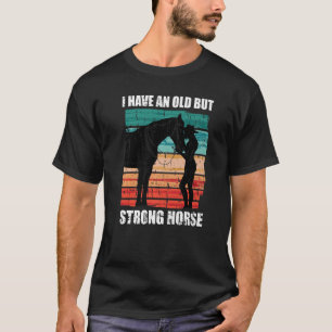 Camiseta Resistência À Vintagem De Cavalo Ancorado Retroati