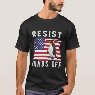 Camiseta Resistir Às Mãos De Pinguim Do Banheiro Engraçado