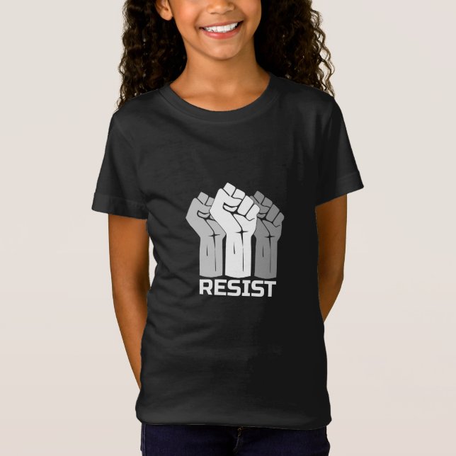 Camiseta Resistir com punho - em branco 0003 (Frente)