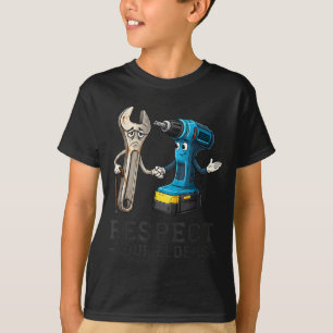 Camiseta Respeite Seus Anciãos Retro Engraçado Furadeira e