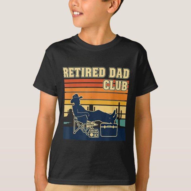 Camiseta Retired And Proud Retirement Dad Club New Member  (Frente)