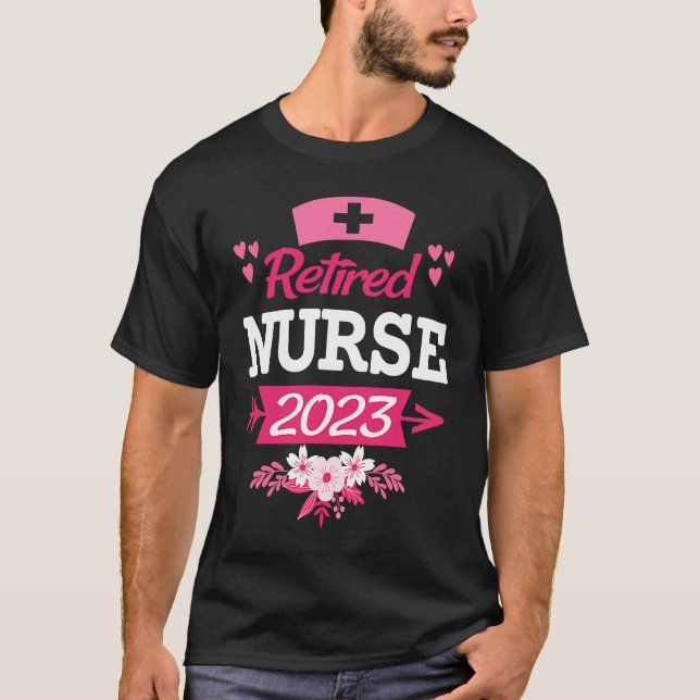 Camiseta Retired Nurse 2023 Retirement 2023 Floral Print Nu (Frente)