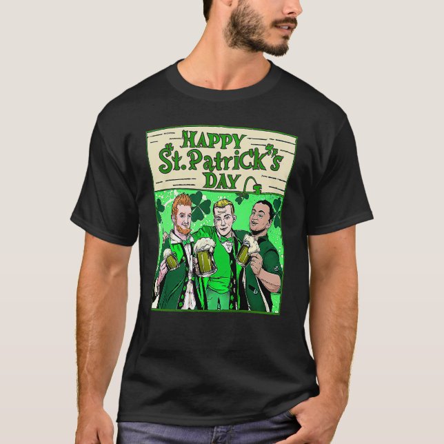 Camiseta Retrair três irlandeses alegres e bebendos de cerv (Frente)