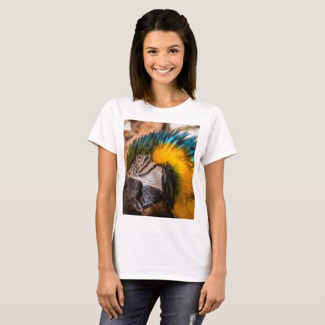 Camiseta Retrato de arara azul e amarela (Frente Completa)