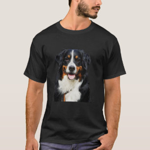 Camiseta Retrato Engraçado do Cão de Montanha Bernês Swea