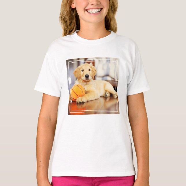 Camiseta Retriever Ouro Com Brinquedo De Basquete (Frente)