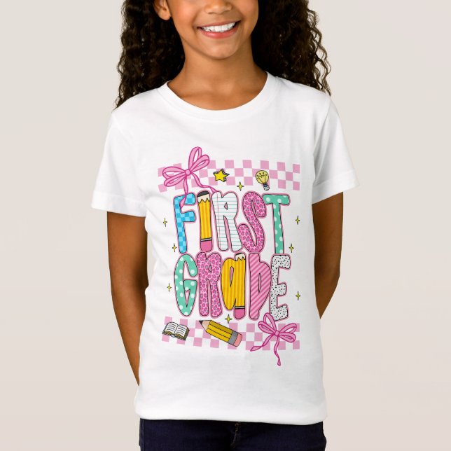 Camiseta Retro 1st  Grade  (Frente)
