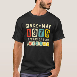 Camiseta Retro 43º Aniversário Gift Incrível Desde Maio De