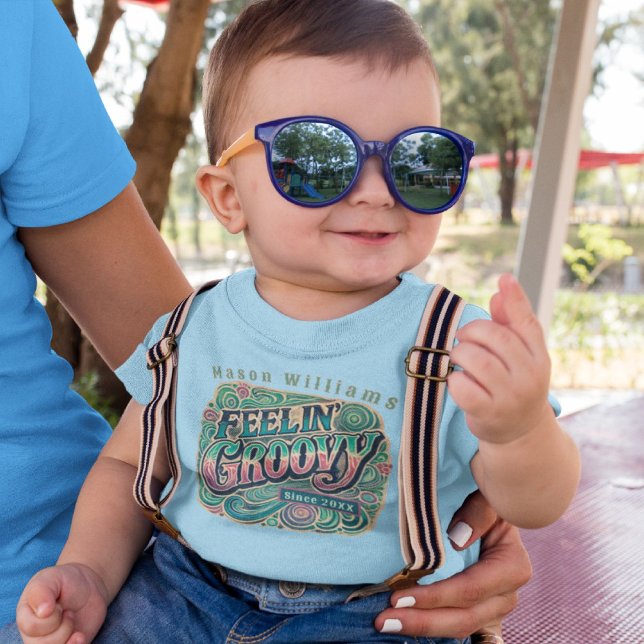 Camiseta Retro 70s em Groovy Psicedélico (Criador carregado)