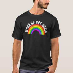 Camiseta Retro Acordou Gay de novo o Gay LGBT do Rainbow LG