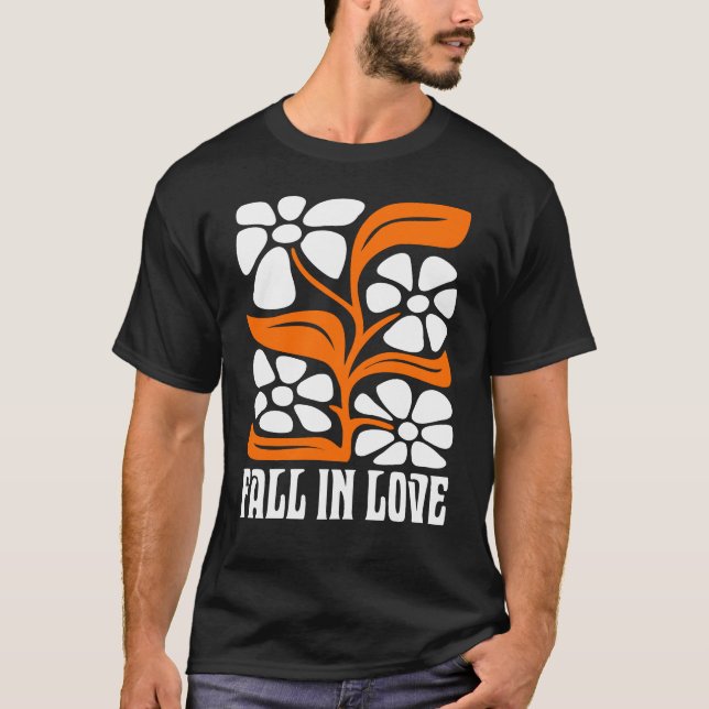 Camiseta Retrô Apaixonado Com Flor De Boho (Frente)