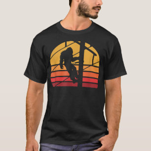 Camiseta Retro Bigfoot Lineman Eletrico Sasquatch Linewo