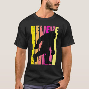 Camiseta Retro Bigfoot Yeti Vintage Enfrentou Diversão Engr