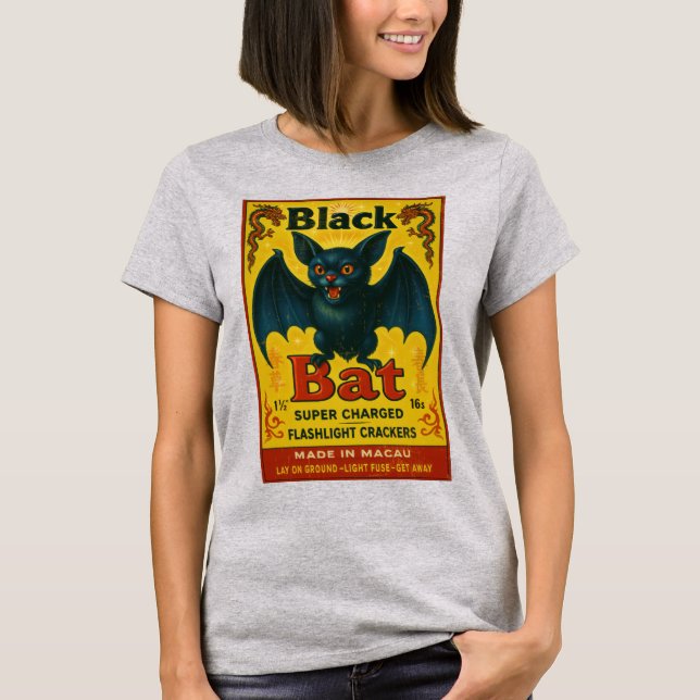Camiseta Retro Black Bat Macau Firecracker Tee (Frente)