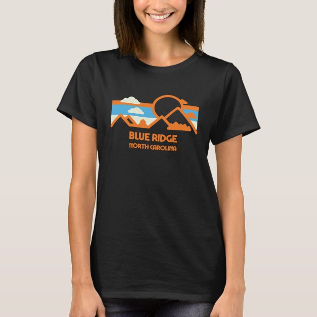 Camiseta Retro Blue Ridge North Carolina Mountain Range Sun (Frente)