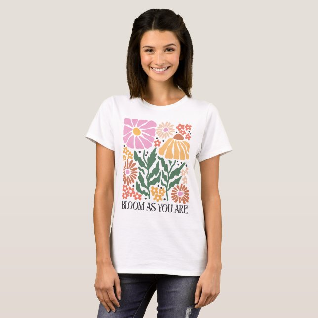 Camiseta Retro Boho Floral Quote Bloom Como Você Está (Frente Completa)