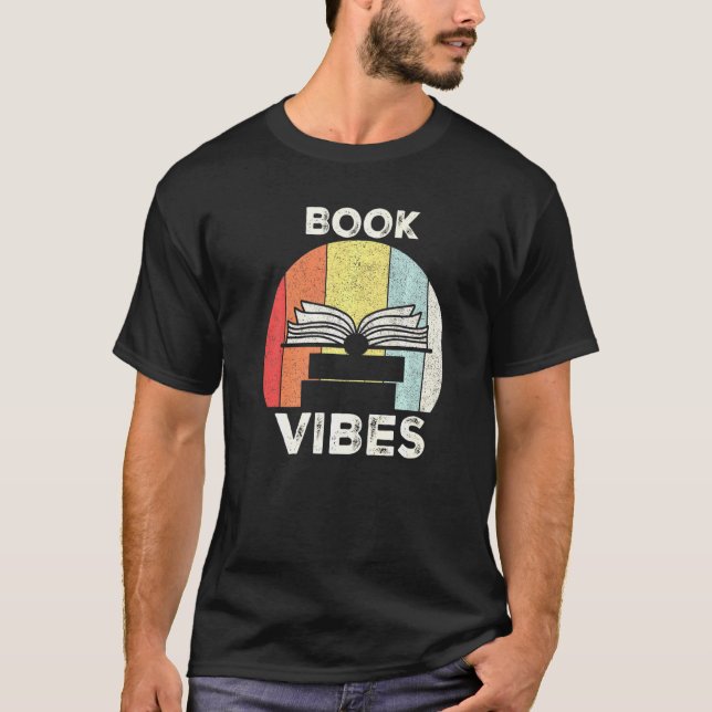 Camiseta Retro Book Vibes Book Reader  Book (Frente)