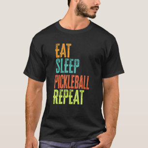 Camiseta Retro Coma Sono Repetitivo Repetir Dink