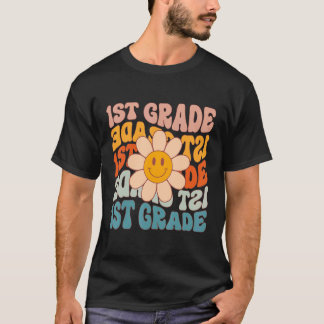 Camiseta Retro Daisy Groovy Colorful First 1rua Grade Teach