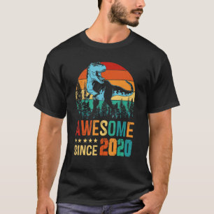 Camiseta Retro Dinossaur Rex Incrível Desde 2020 aniversári