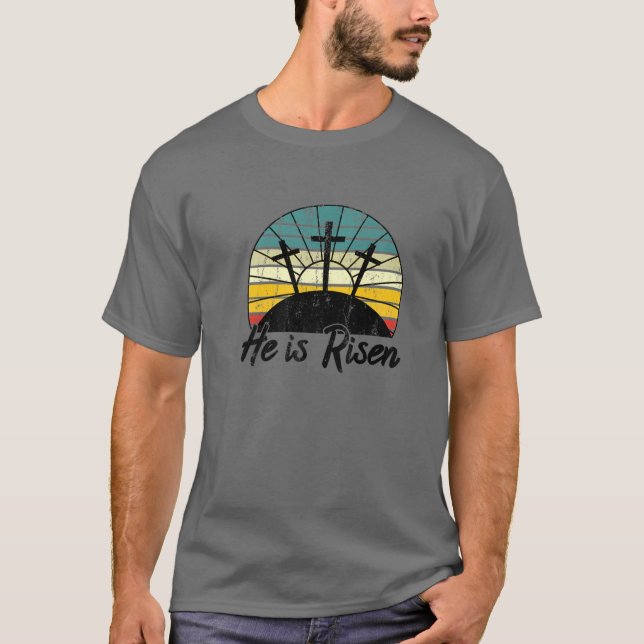Camiseta Retro Dos Anos 70, Ele É Risen Jesus Cristo Cruzad (Frente)
