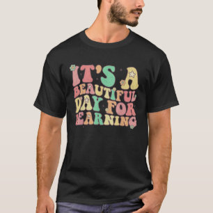 Camiseta Retrô É Um Belo Dia Para Estudantes