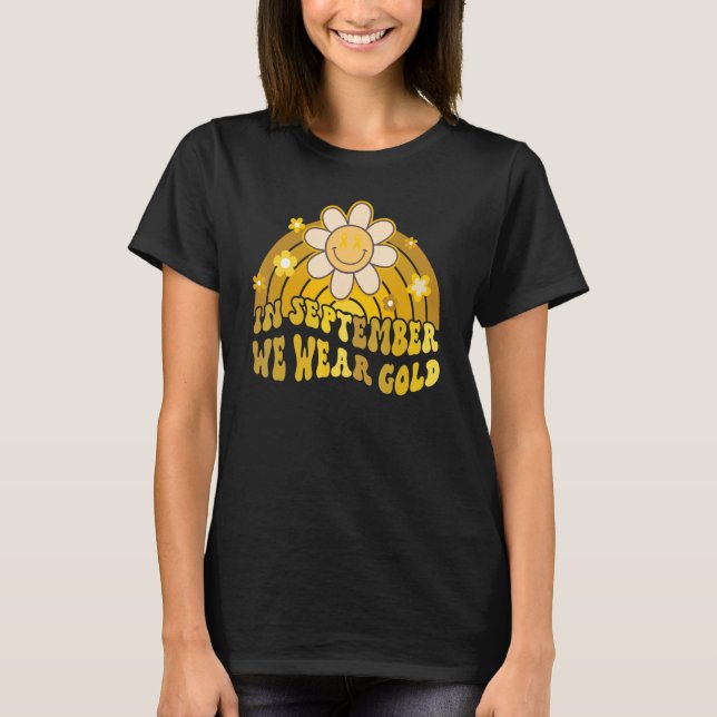 Camiseta Retro Em Setembro Vestimos O Dourado Rainbow Boho  (Frente)