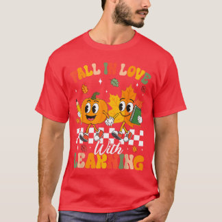 Camiseta Retro Fall in Love with Learning Autumn Leaf Pumpk