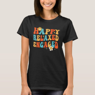 Camiseta Retro Feliz Relaxado Engajado