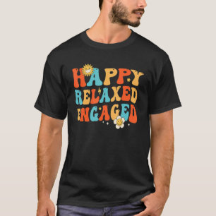 Camiseta Retro Feliz Relaxado Engajado