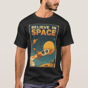 Camiseta Retro Ficção Científica Pé Grande Guaxinim Acredit