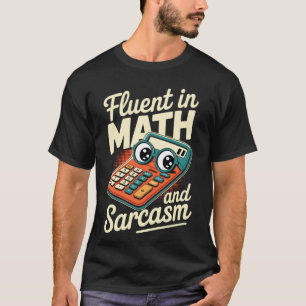 Camiseta Retrô Fluente em Matemática e Sarcasmo Professor D