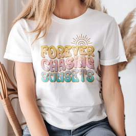 Camiseta Retro "Forever Perseguindo Pôrs do sol"
