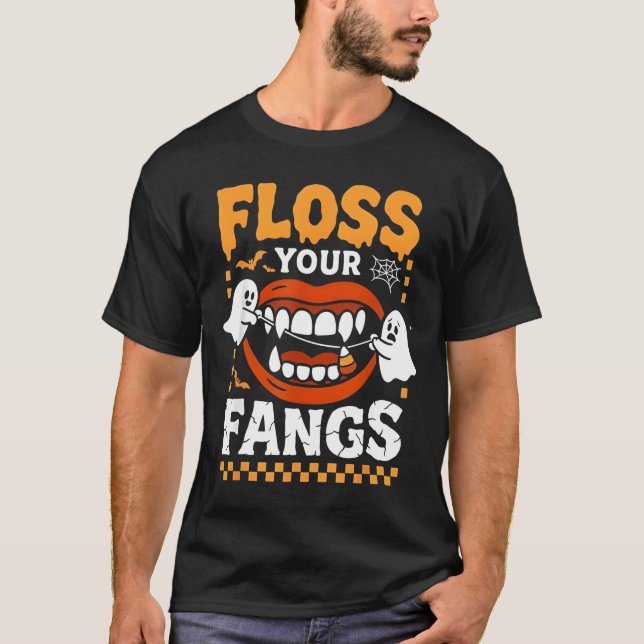 Camiseta Retro Funny Teeth Floss Your Fangs Dentist Spooky  (Frente)