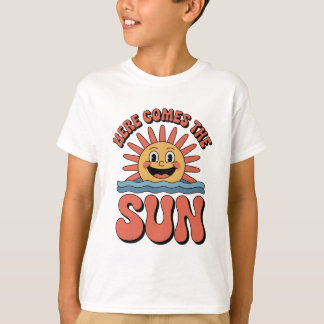 Camiseta Retrô Gráfico "Here Comes The Sun" Vintage dos Ano