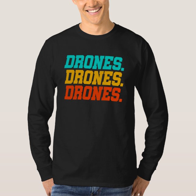 Camiseta Retro Graphic Drone Flying Quadcopter Pilot RC Dro (Frente)
