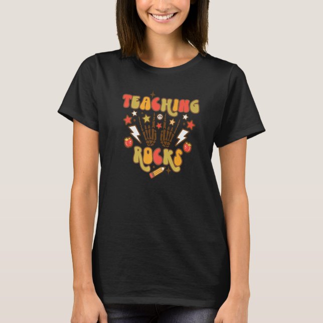 Camiseta Retro Groovation Rocks Skeleton Mãos De Volta Para (Frente)