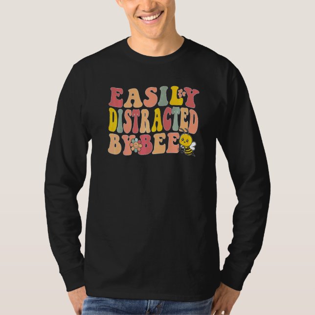 Camiseta Retro Groovy Abelhas Fácilmente Distraído Por Abel (Frente)