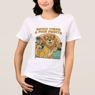 Camiseta Retro Groovy Cachorro Retriever Dourado Paz & Amor