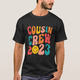 Camiseta Retro Groovy Cousin Crew 2023 Reunion Summer Vacat