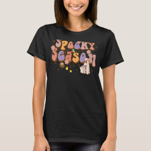Camiseta Retro Groovy Spooky Season Fantasma Floral Pumpkin