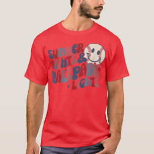 Camiseta Retro Groovy Vibes Verão Noites Ballpark Luzes