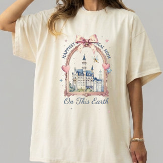 Camiseta Retro Happiest Mom on Earth Shirt, Coquette Bow Di