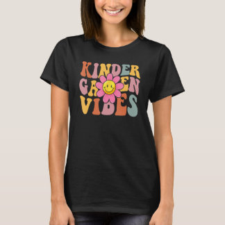 Camiseta Retro Kindergarten Vibes Olá De Volta À Escola Tea
