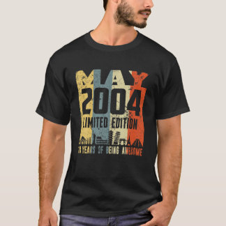 Camiseta Retro Maio 2004 Engraçado Aniversário de 18 Anos