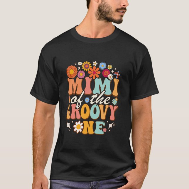 Camiseta Retro Mimi do Nascimento da Família Groovy One Mat (Frente)
